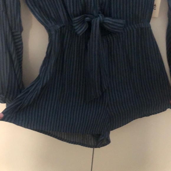 Billabong romper NWT - Picture 8 of 8